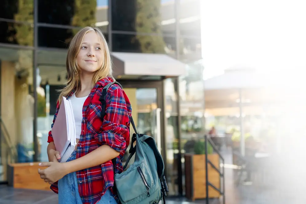 Jeune de 16-18 ans ou éloigné de l'emploi en recherche d'une formation ou d'une insertion professionnelle relevant de l'obligation de formation.