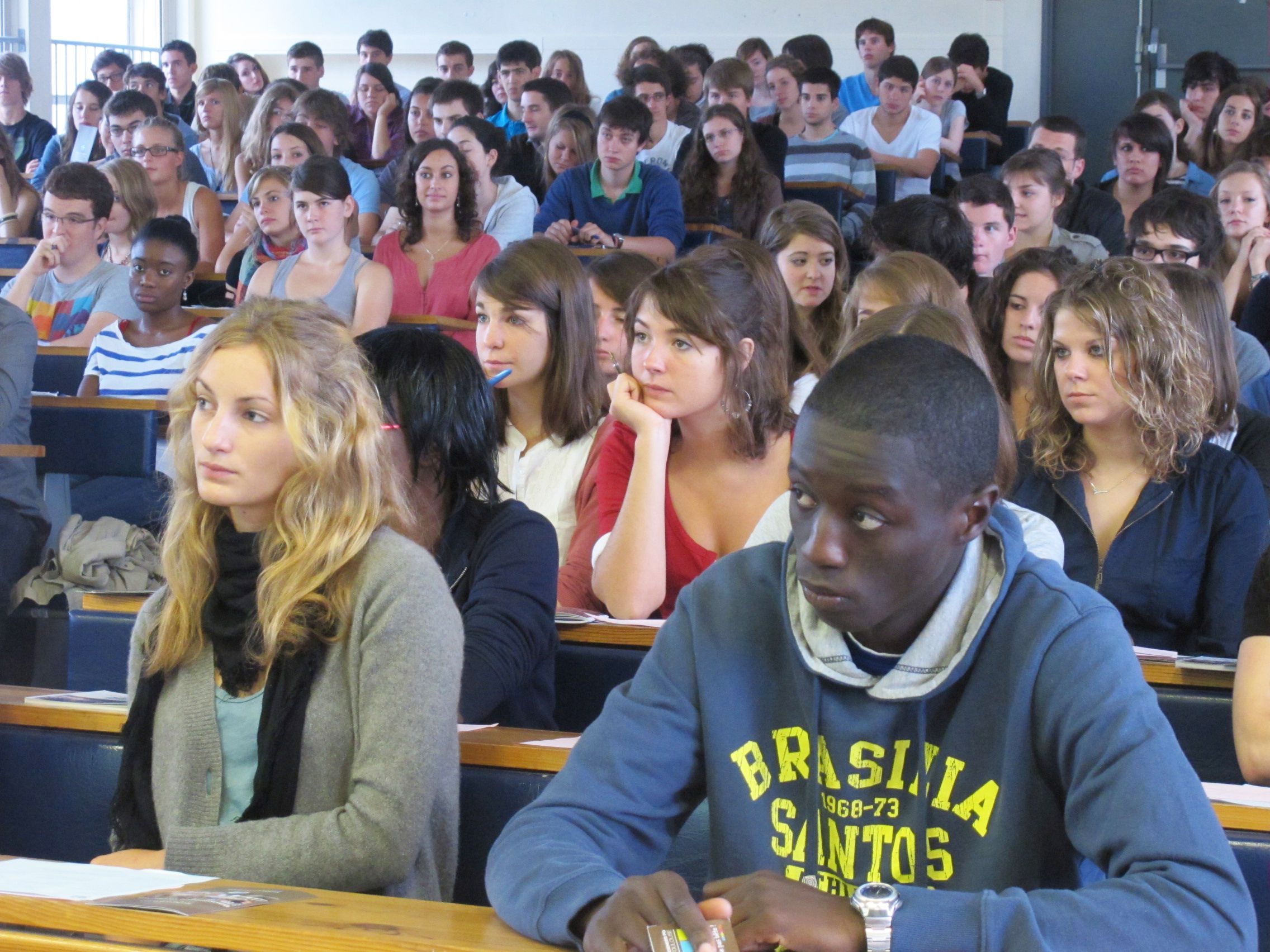 Les instituts d'études politiques (IEP) - Onisep